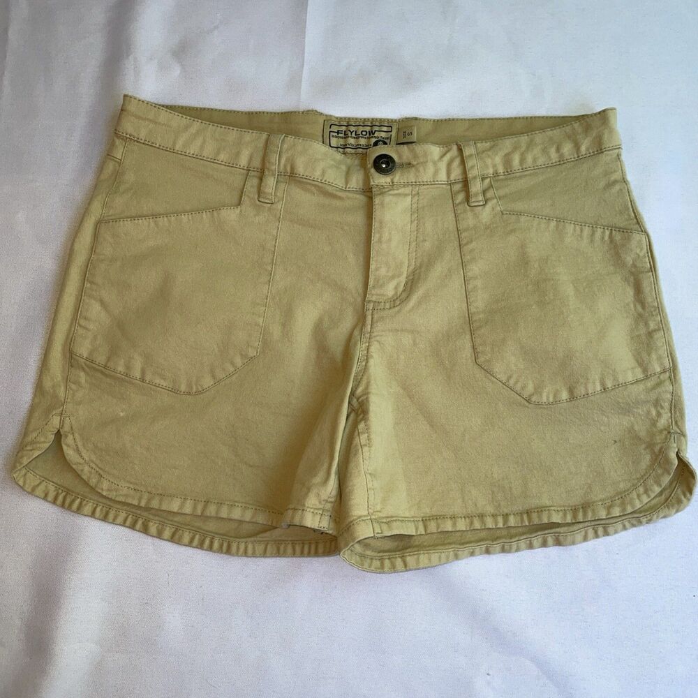 Flylow Women’s Tan Hiking Outdoor Short Sz Small 4‎ Inseam